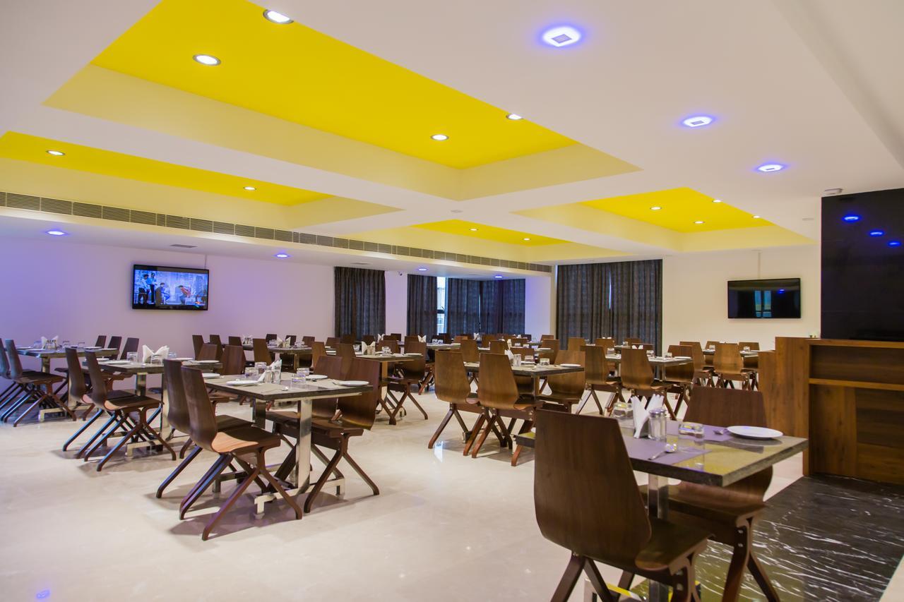 Hotel Hills Tirupattur Tiruppatur Buitenkant foto